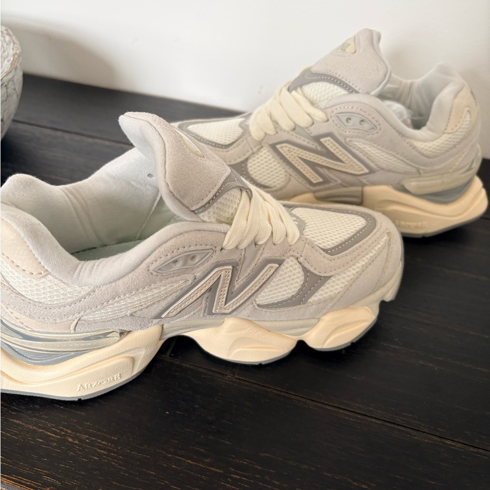 Kids Sneakers - Cream and Gray - Picture 2 of 4